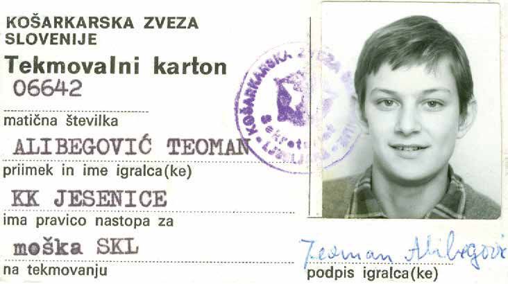 Tekmovalni karton Košarkarske zveze Slovenije, izdan Teomanu Alibegoviću za KK Jesenice